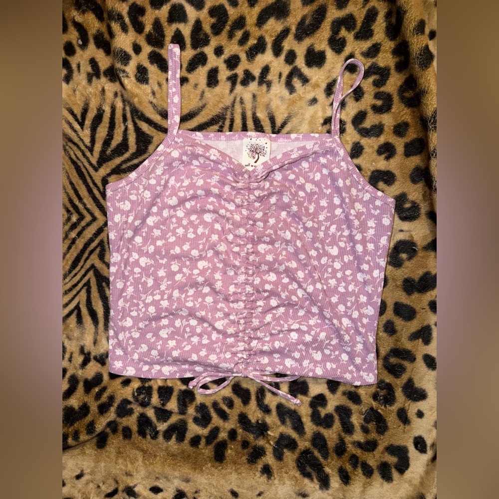 2 Ruched Crop Top Bundle - Picture 4 of 11